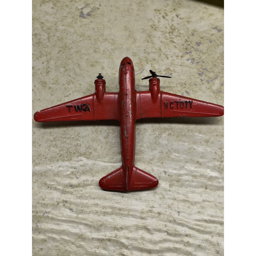 Vintage 1930's Tootsietoy TWA NC101Y Plane